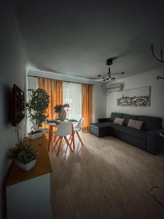 Loftriana Apartment Seville Exterior photo